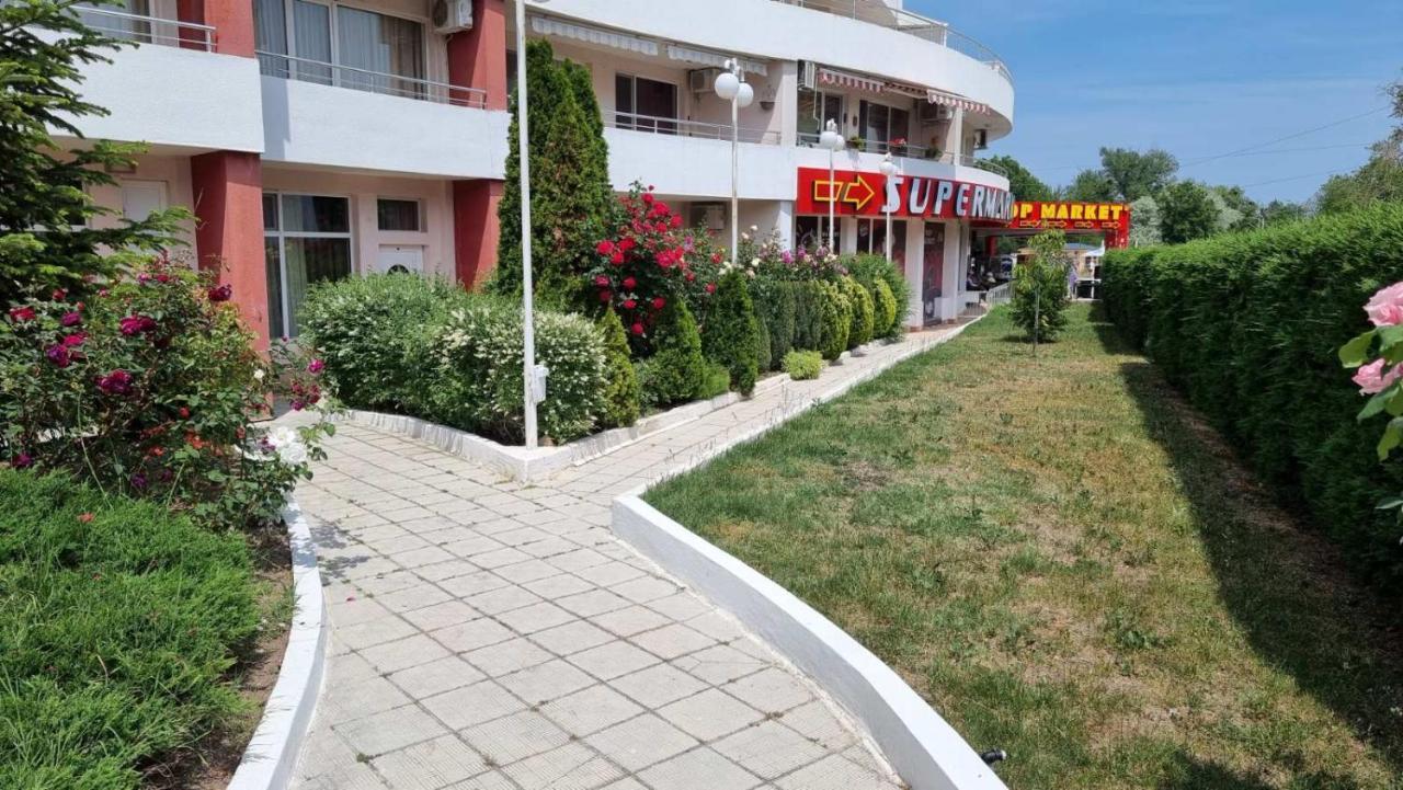 Бутикови Студиа Брита Kranevo Esterno foto