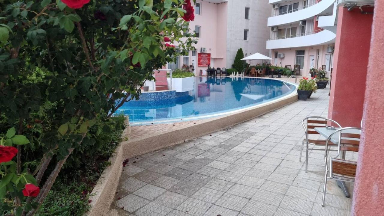 Бутикови Студиа Брита Kranevo Esterno foto